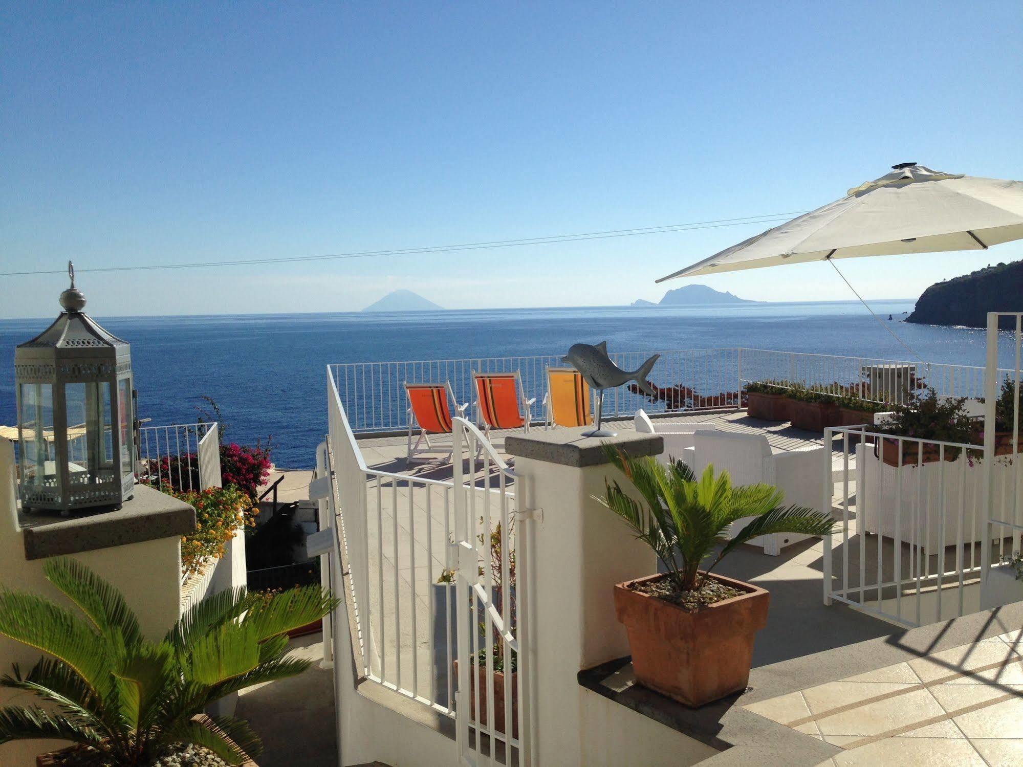 'a Alera & Breakfast 2* Malfa (Salina)