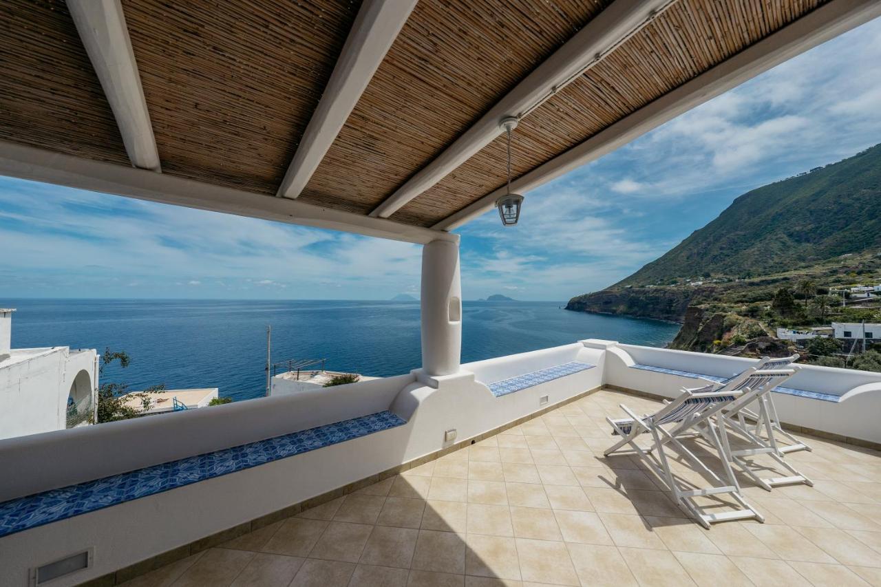 'A Alera Room & Breakfast Bed & Breakfast Malfa (Salina)