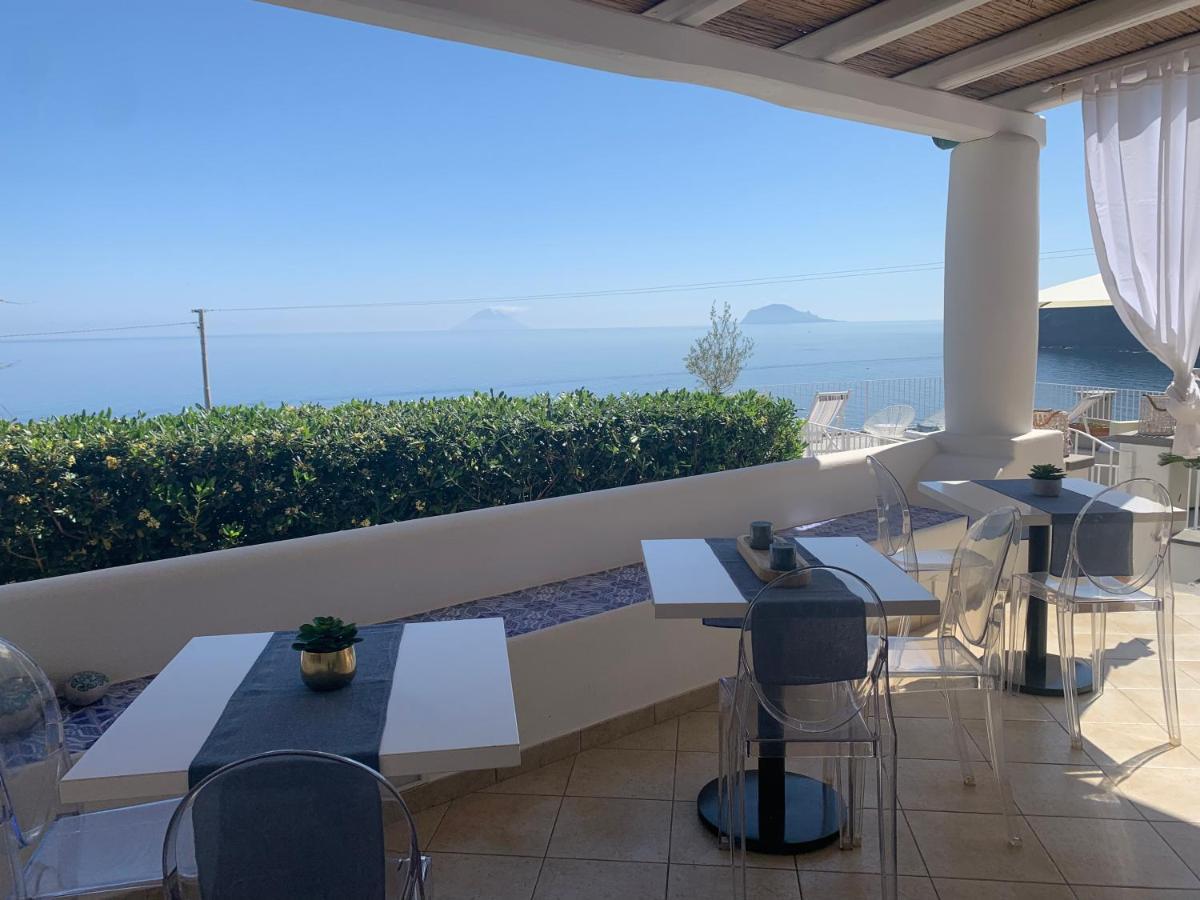 'A Alera Room & Breakfast Bed & Breakfast Malfa (Salina)