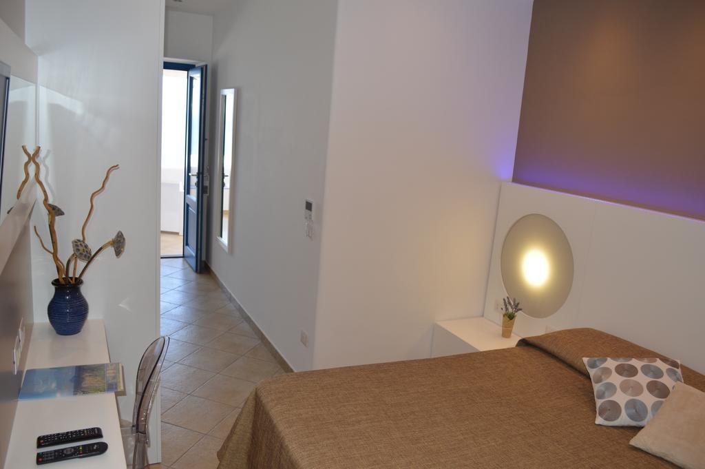 'A Alera Room & Breakfast Malfa (Salina)