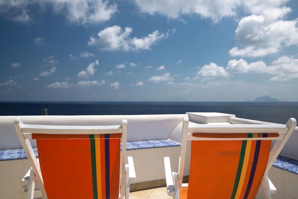 'A Alera Room & Breakfast Bed & Breakfast Malfa (Salina)