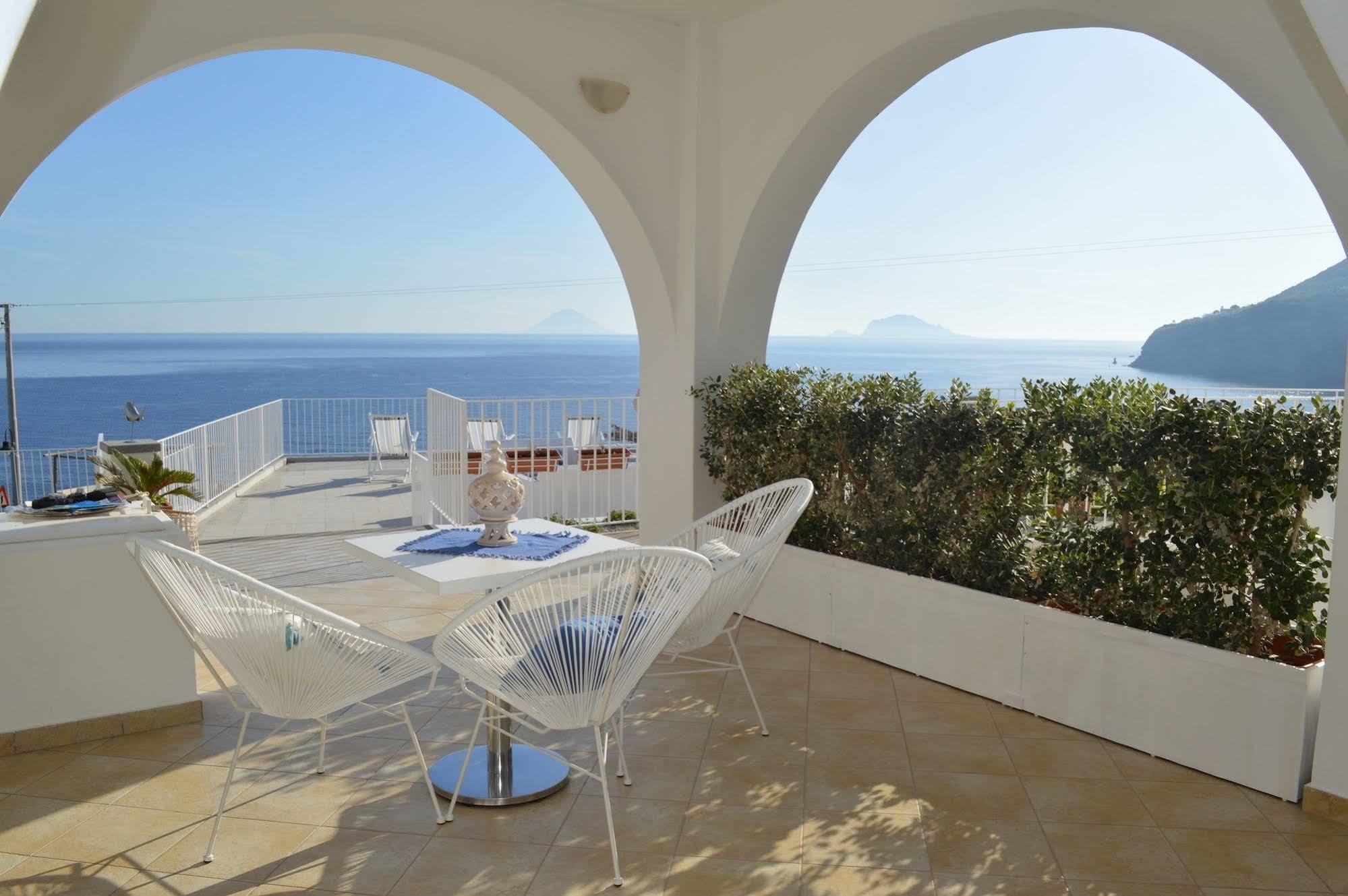 'A Alera Room & Breakfast