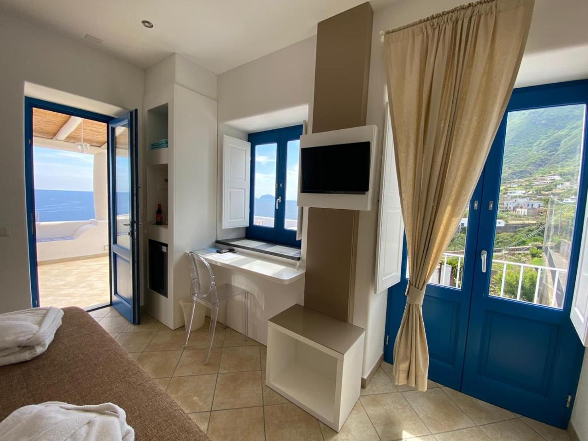 Bed & Breakfast 'A Alera Room & Breakfast Malfa (Salina)
